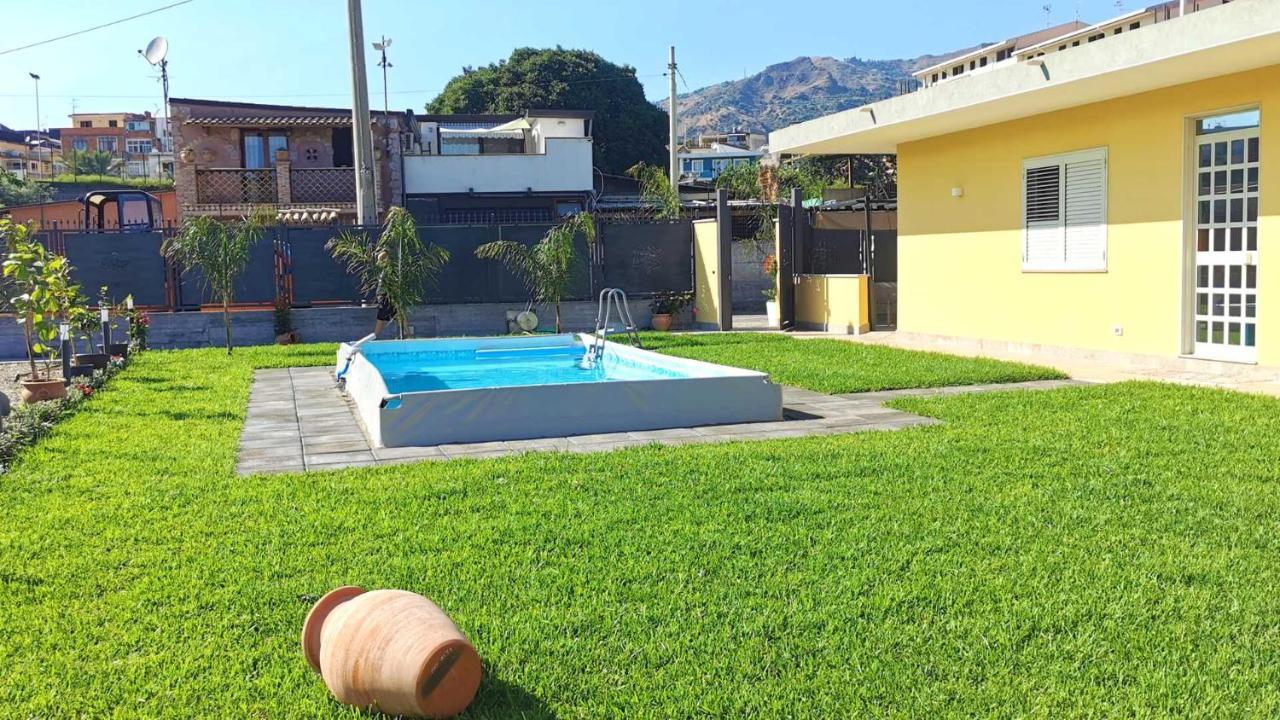 La Villa Trinacria Giardini Naxos Esterno foto